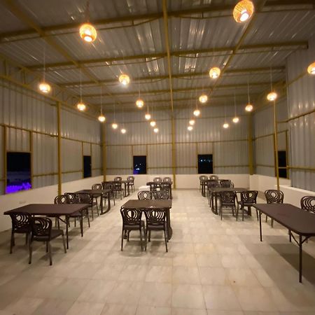 Hotel Ayodhya Virpur ภายนอก รูปภาพ