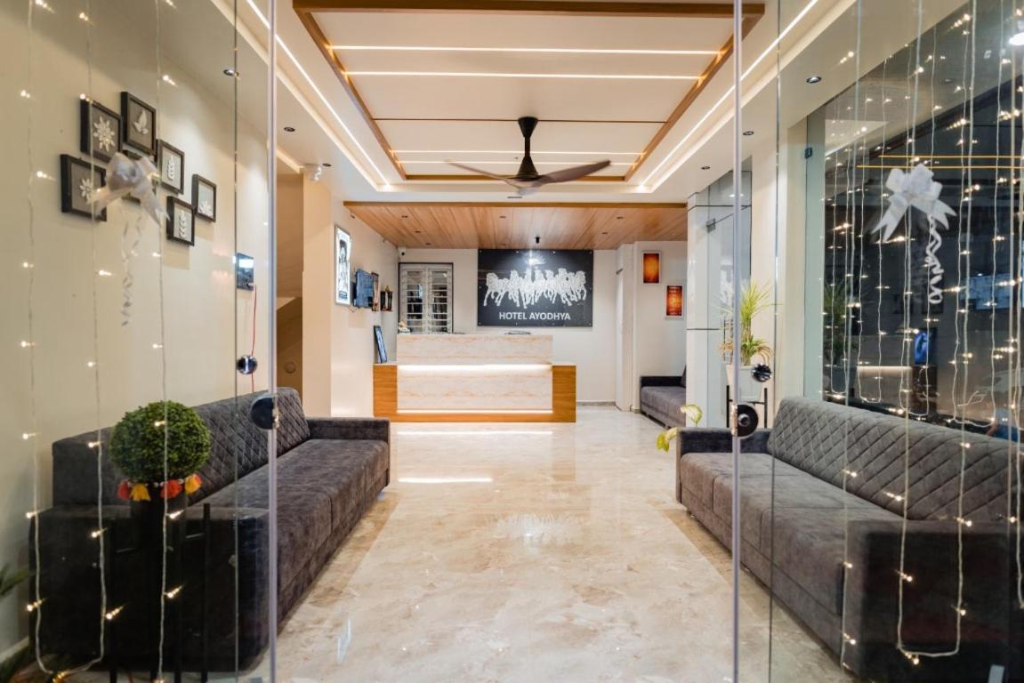 Hotel Ayodhya Virpur ภายนอก รูปภาพ
